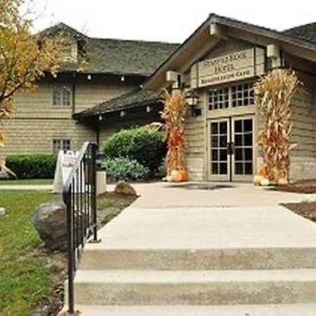 Utica Starved Rock Lodge & Conference Center מראה חיצוני תמונה