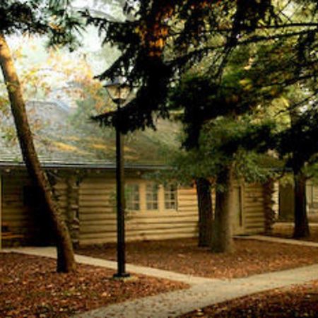 Utica Starved Rock Lodge & Conference Center מראה חיצוני תמונה